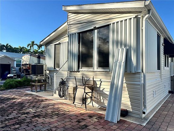 4th image of 1514 Diamond Lake CIR