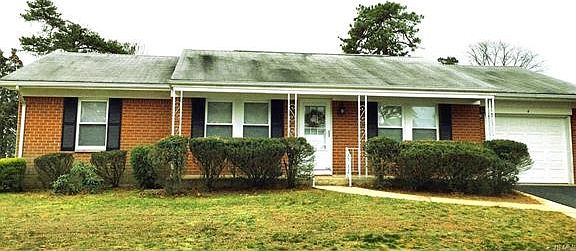 2nd image of 4 Monmouth Ln