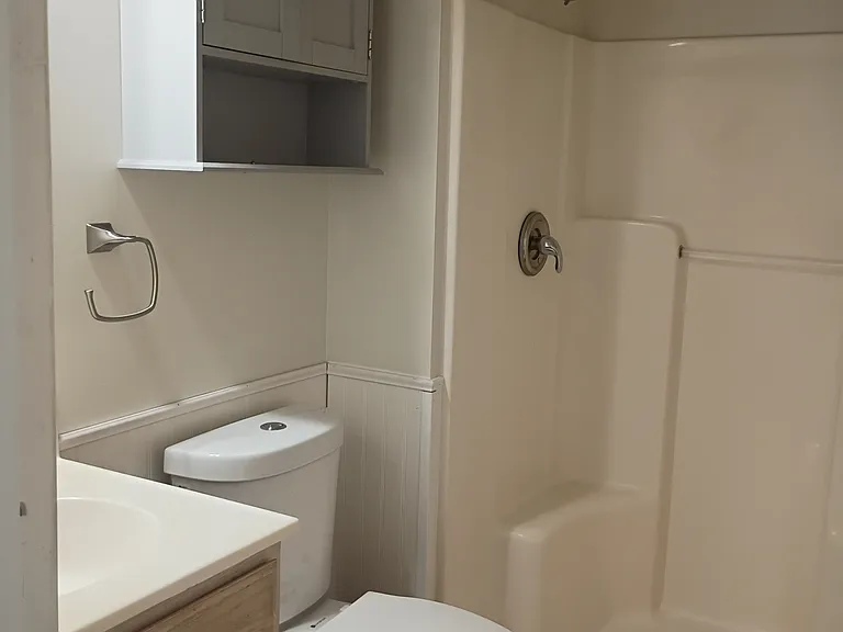 607 Overhill Dr — Photo 25