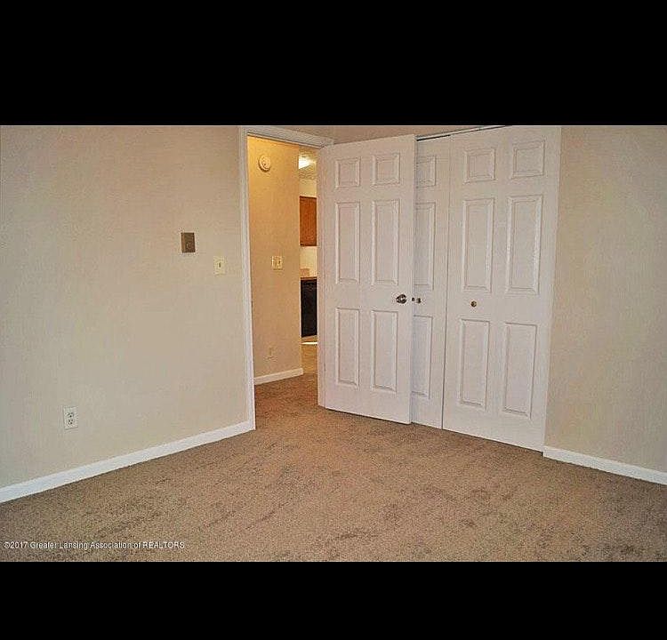 1st image of 426 Franklynn Dr