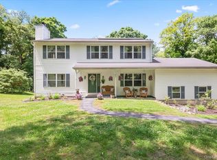 27 Pugsley Parkway, Cortlandt Manor, NY 10567