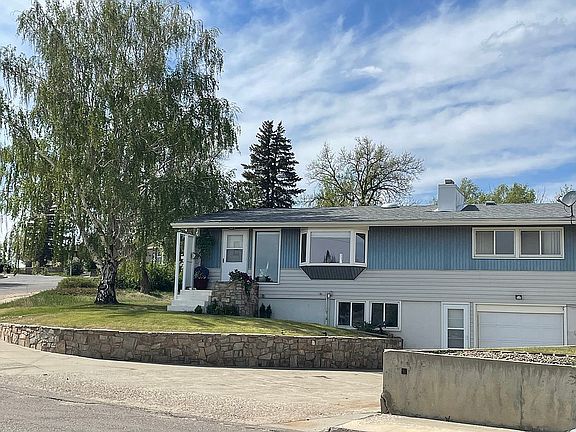 3rd image of 33 Beaver Creek Blvd