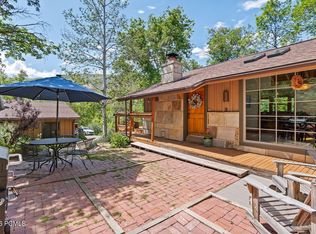 19 S Cederlof Ln, Salt Lake City, UT 84108