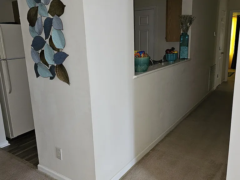 Fairington Dr — Photo 8