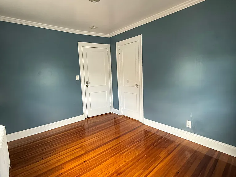 290 Roberts Ave #2 — Photo 8