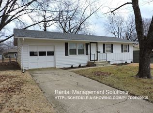 3320 SW 30th Ter, Topeka, KS 66614