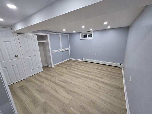 5th image of 113-24 208th St