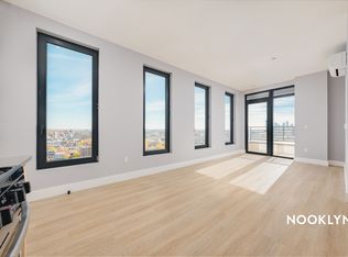 26-25 4th St #719, Astoria, NY 11102