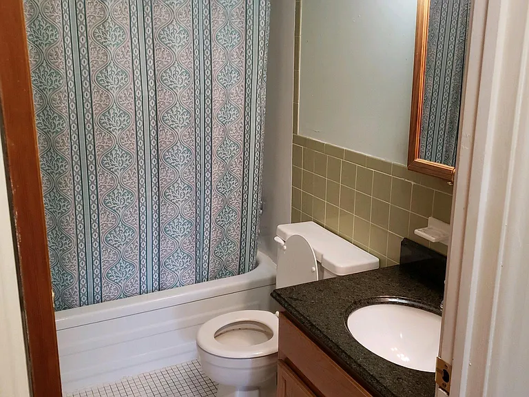 2094 Phillips Rd — Photo 3