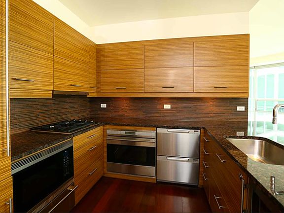 5th image of 1624 W Division St #210