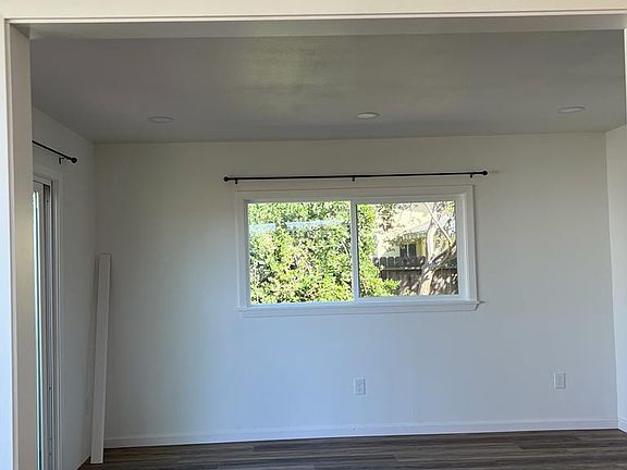 4th image of 7534 Almond Ave