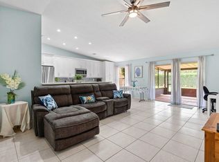 14 Chelsea Ln, Boynton Beach, FL 33426