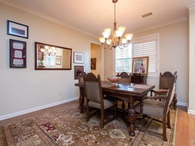 20 Carrollton Ct — Photo 5