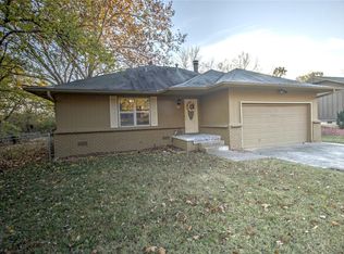 1126 E Davis Ave, Sapulpa, OK 74066