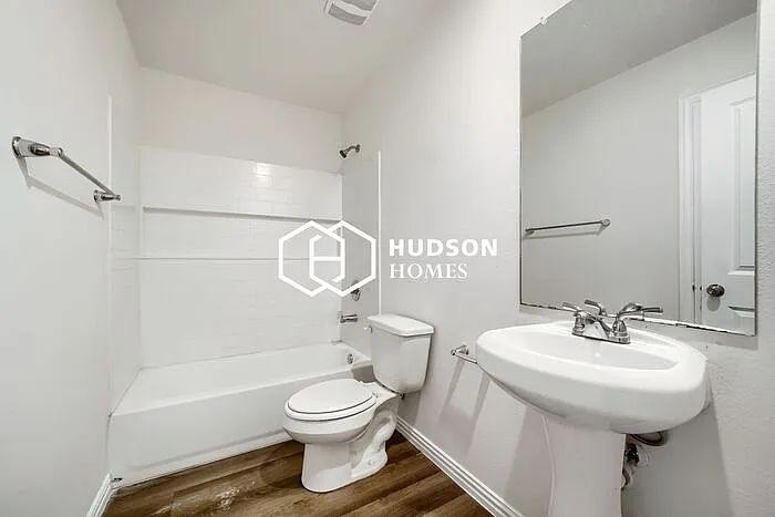 4509 Rocking K Dr — Photo 11