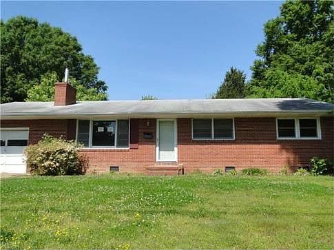 1st image of 113 Alberta Dr