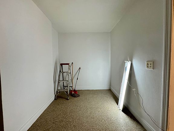 3rd image of 140-59 Ash Ave #436