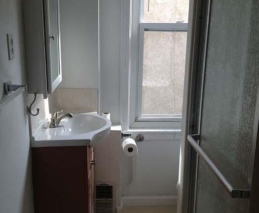 5th image of 350 N 42nd St