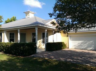 433 NE Canoe Park Cir, Port Saint Lucie, FL 34983