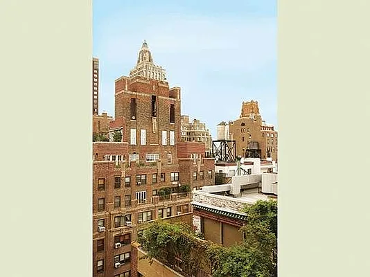 Sold by Stribling | media 5