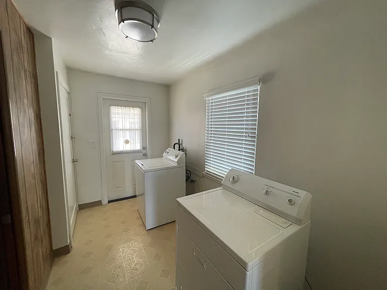 14157 Euclid Ave — Photo 13