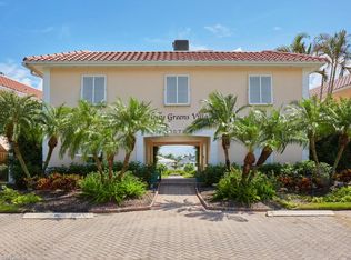 3070 Gulf Shore Blvd N APT 209, Naples, FL 34103