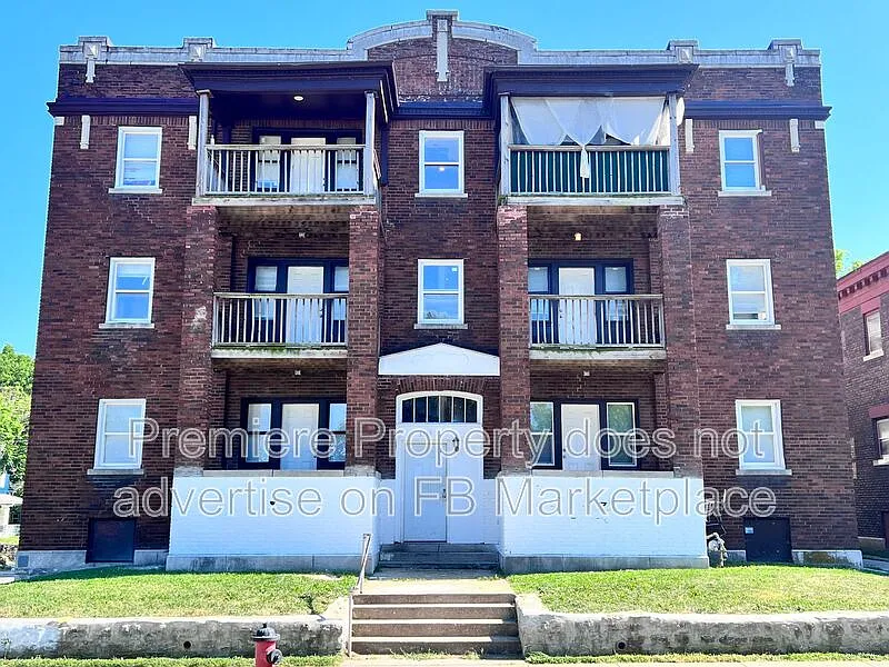 2 bed, 1.0 bath, 850 sqft, $695 — Photo 1