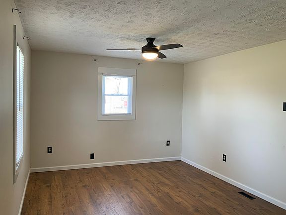 5th image of 273 Cherry Ln