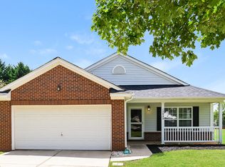 12825 Old Iron Ln, Charlotte, NC 28215