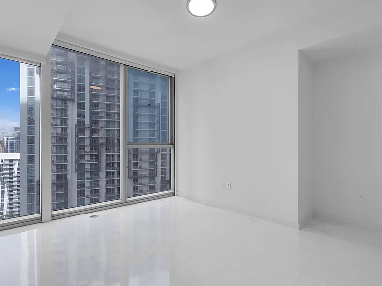 300 Biscayne Boulevard Way #3008 — Photo 11