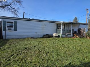 463 SE Gregory Dr, Winston, OR