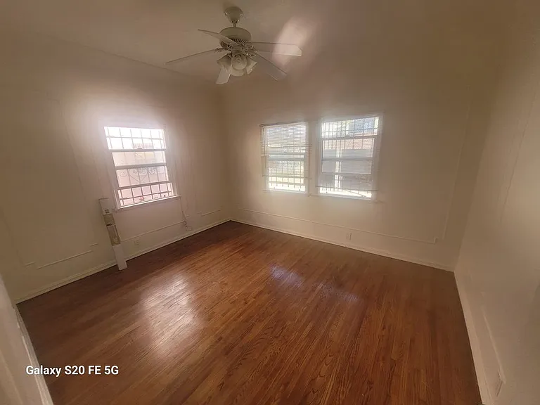 4168 Garthwaite Ave — Photo 7