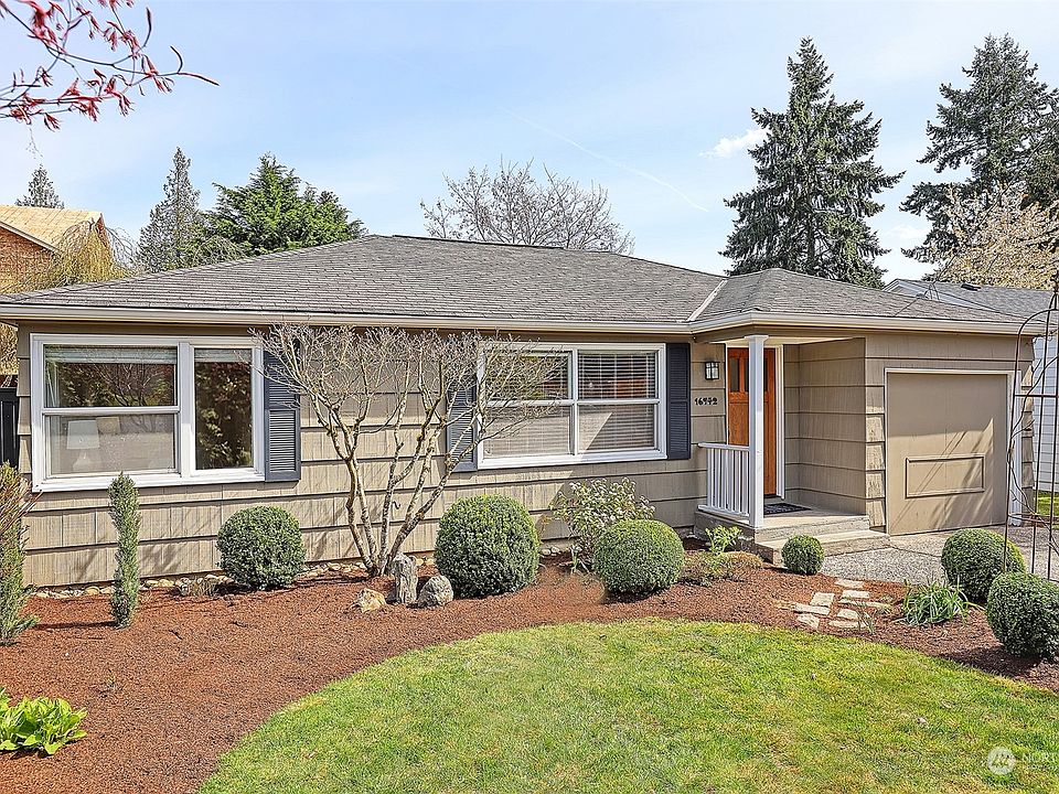 1st image of 16742 Linden Avenue N