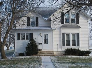 209 Kelser St, Welcome, MN 56181