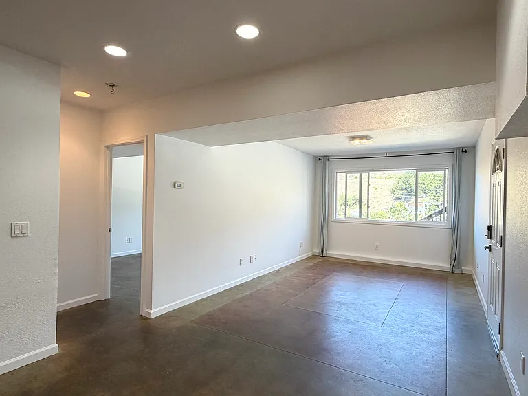 Loma Vista Ter — Photo 3