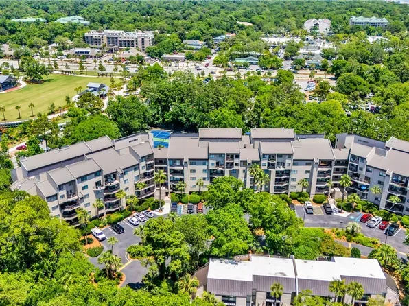 10 S Forest Beach Dr APT 308, Hilton Head Island, SC 29928