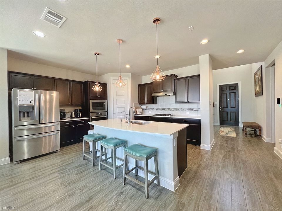 1st image of 6829 Brindisi Pl