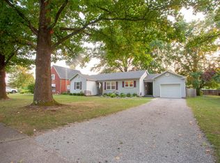 114 Paint Creek Ln, Carmi, IL 62821