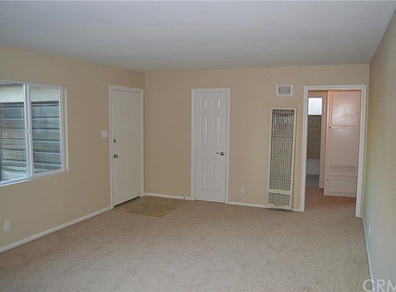 4th image of 1144 Duff Ave