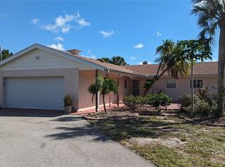 2500 Bayshore Rd, Nokomis, FL 34275
