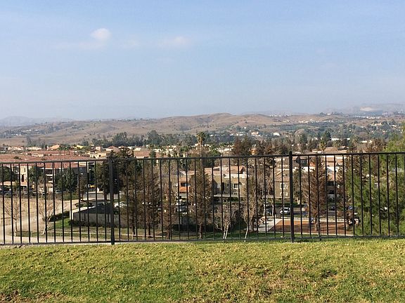3rd image of 13070 E Vistapark Dr
