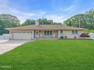 18 Pinewood Dr, Brick, NJ 08724