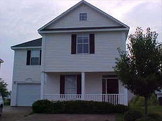 1st image of 1423B Loch Ln