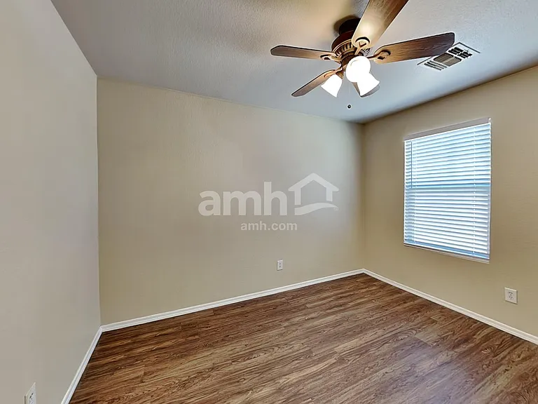 9454 W Virginia Ave — Photo 14