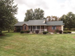 17 Deer Run E, Pocahontas, IL