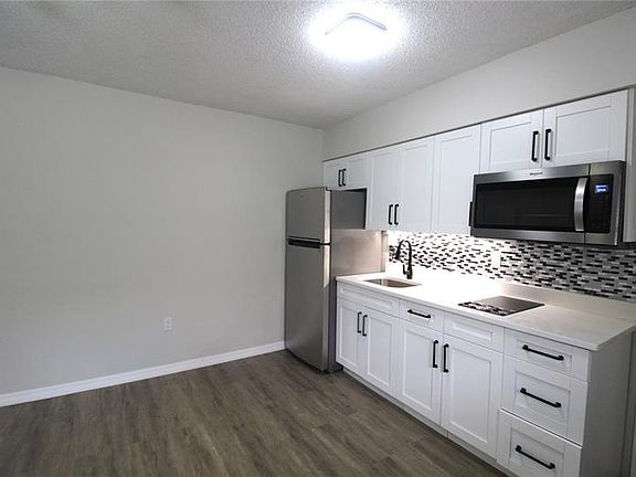4th image of 3409 22nd Street Ct W #B