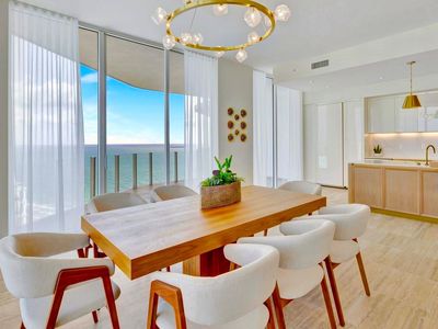 525 N Fort Lauderdale Beach Boulevard #1904, Fort Lauderdale, FL, 33304