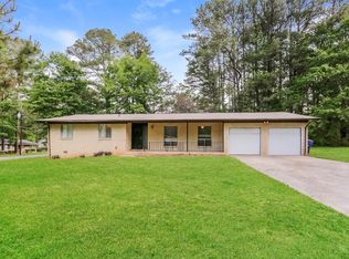 4615 Sahara Dr SW, Atlanta, GA 30331