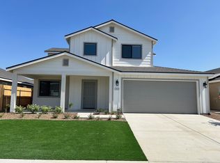 2024 E Oak Ave, Visalia, CA 93292