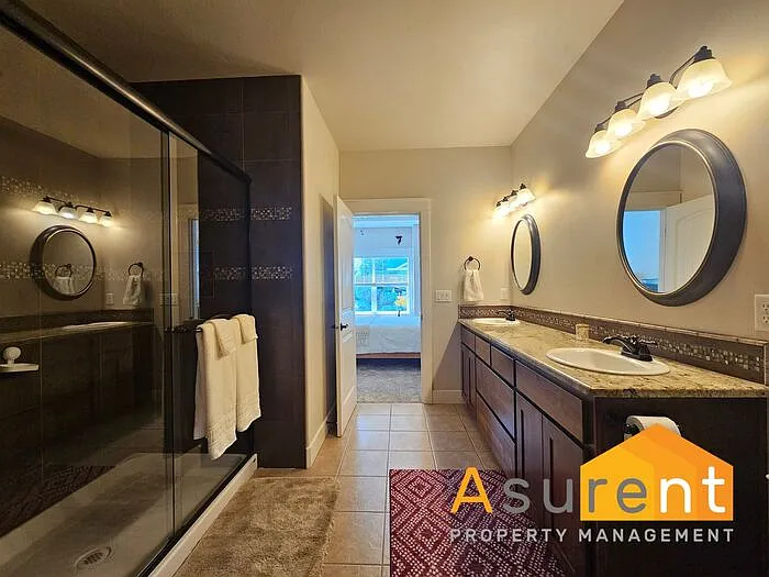 1160 Boulder Ridge St — Photo 9